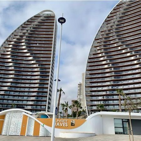 Sunset Waves Benidorm By Mar Holidays מראה חיצוני תמונה